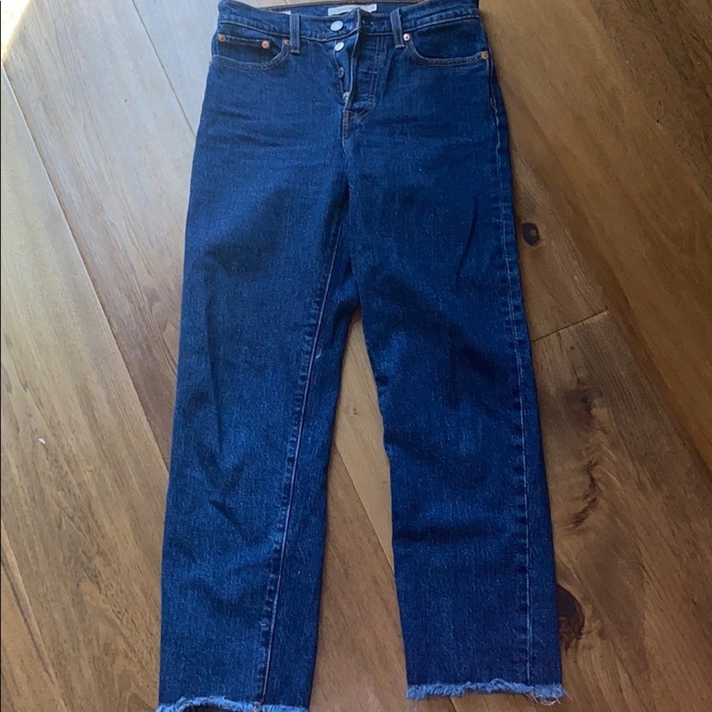 levi wedgie straight jeans